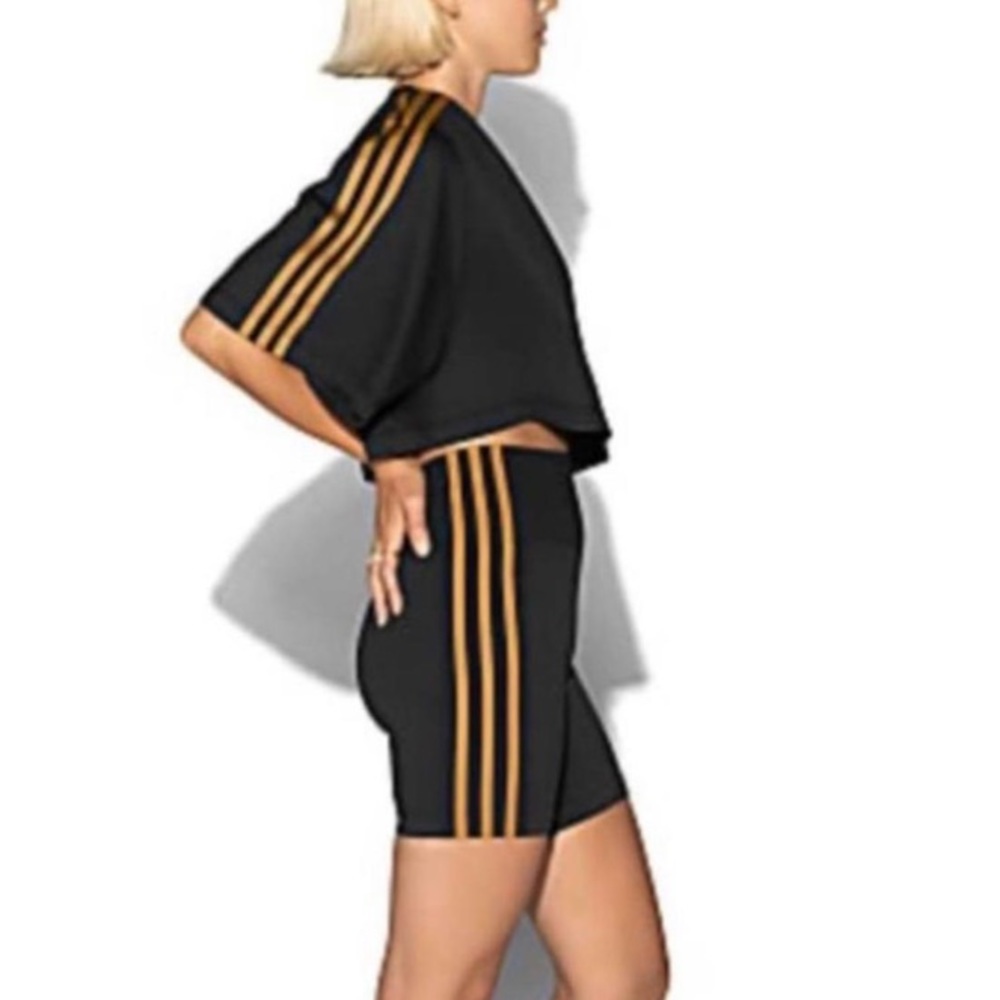Ivy Park x Adidas high waist 3-stripe bike shorts size S.
